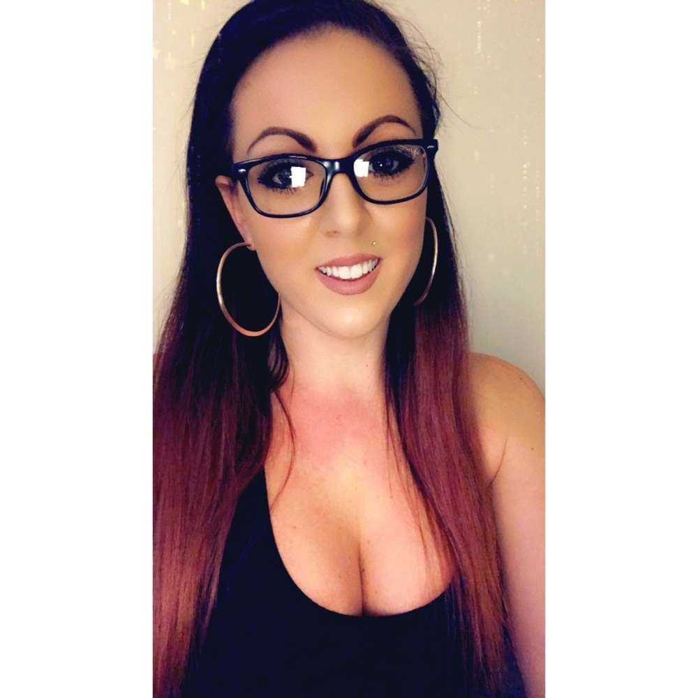 Meet your Posher, Sheena